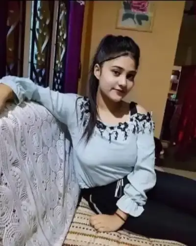Call Girls Service in Thiruvidaimarudur